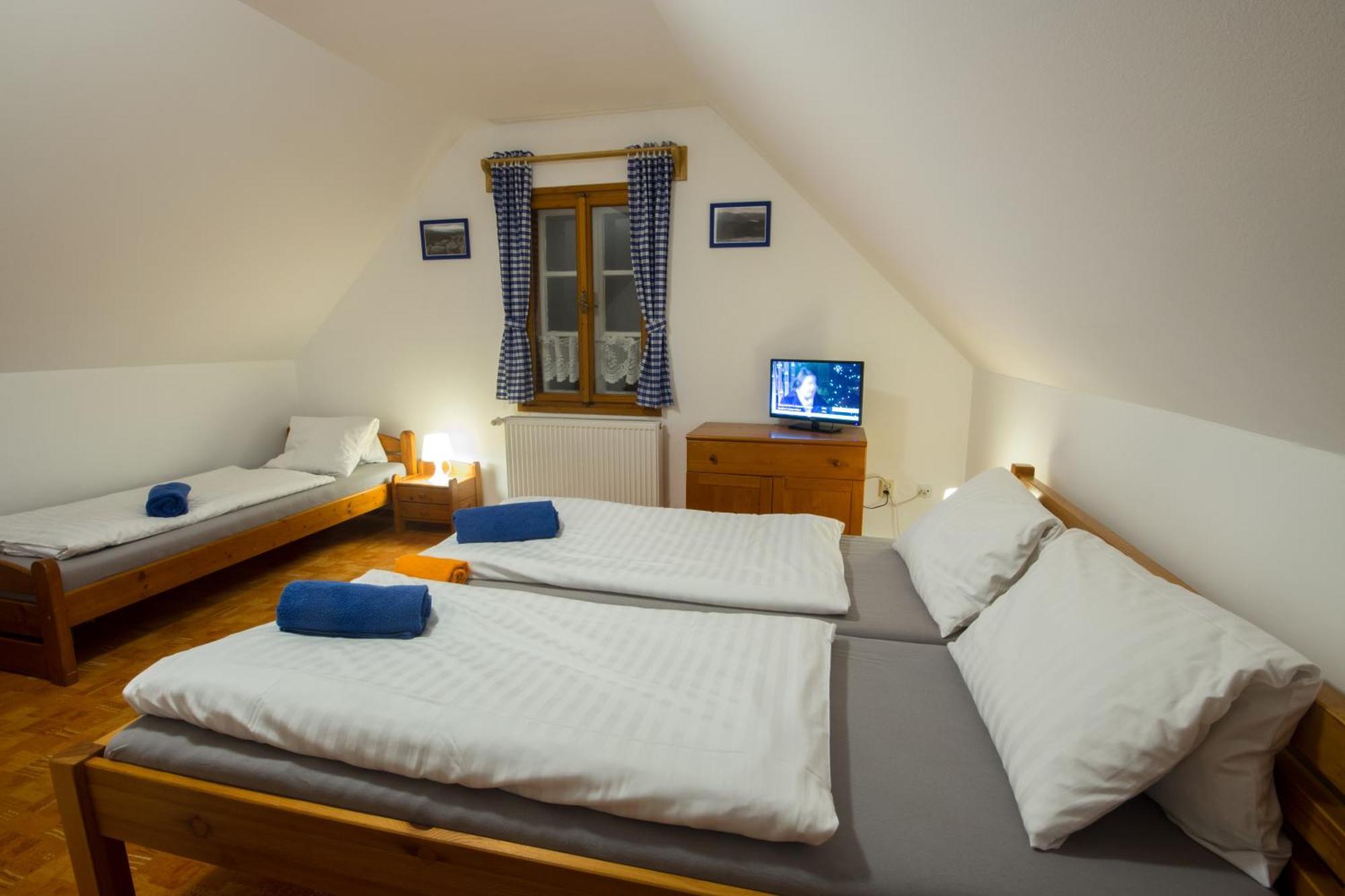 Modry Pension Rokytnice Rokytnice nad Jizerou Exterior photo