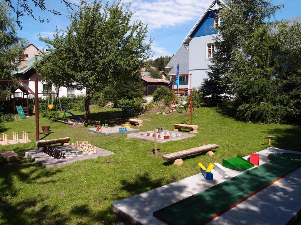 Modry Pension Rokytnice Rokytnice nad Jizerou Exterior photo